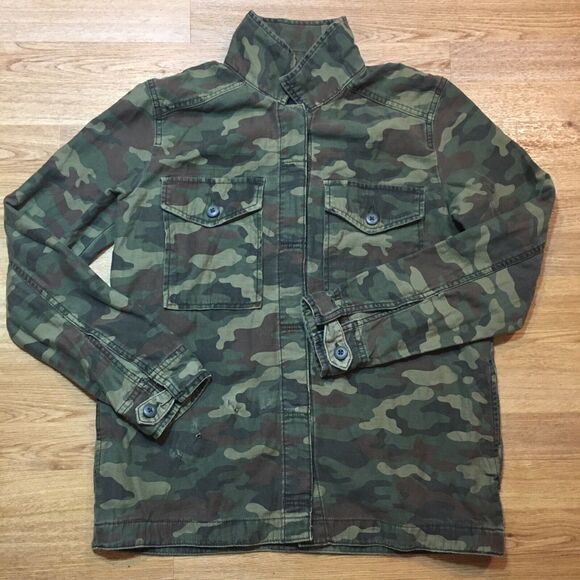 American Eagle Jean Jacket Womens Small Camo Denim Heart Embroidered Cincinnati - Picture 2 of 16